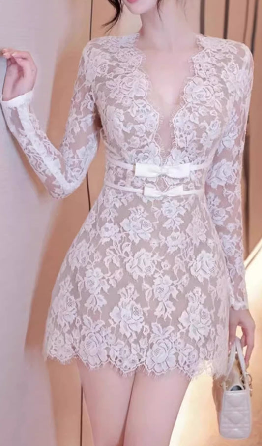 Eleni White Flower Lace Long Sleeve Mini Dress